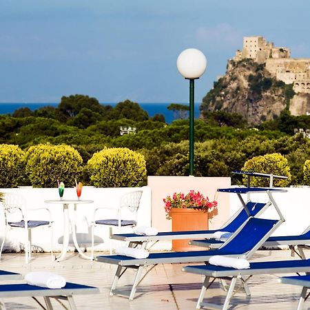 Hotel Bellevue Benessere & Relax 이스키아 외부 사진