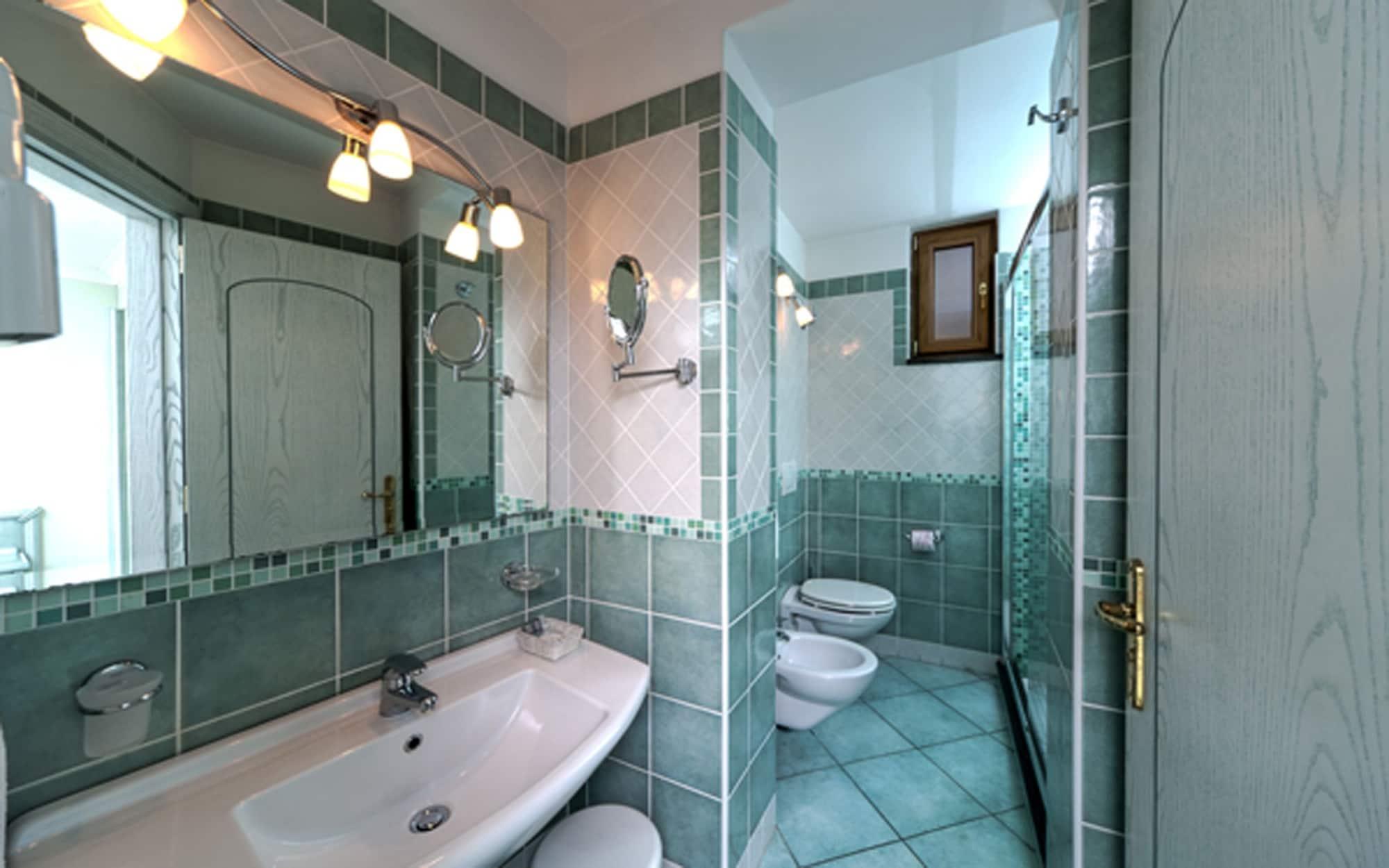 Hotel Bellevue Benessere & Relax 이스키아 외부 사진