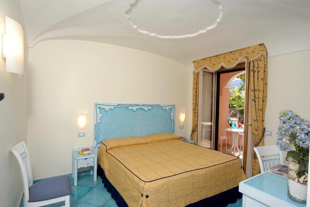 Hotel Bellevue Benessere & Relax 이스키아 객실 사진
