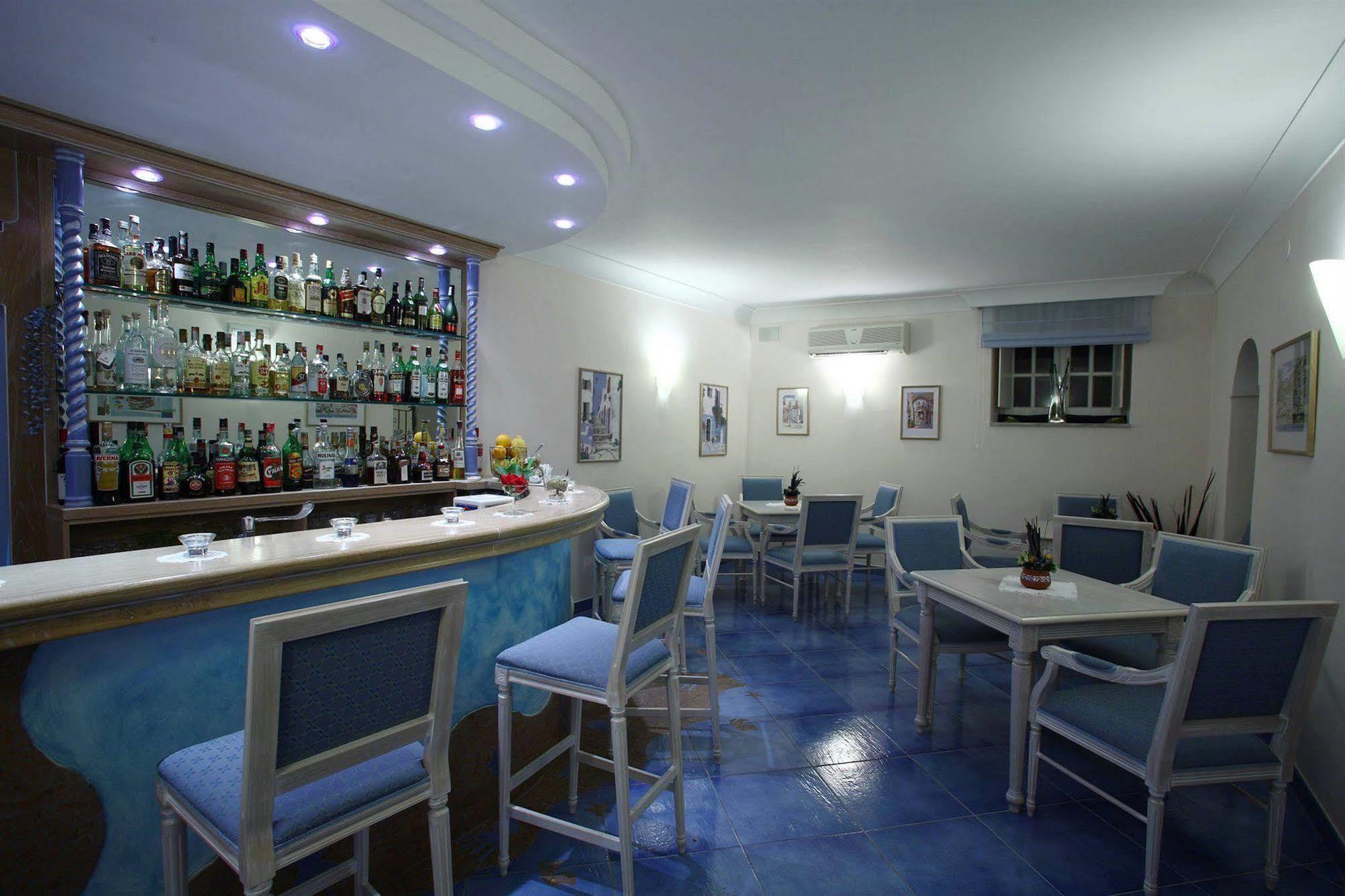 Hotel Bellevue Benessere & Relax 이스키아 외부 사진